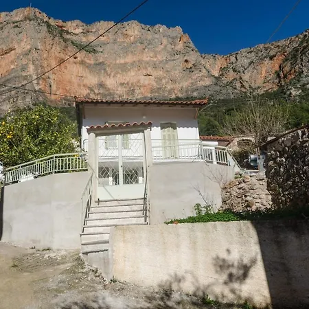 Ev Zin Basilicum Lejlighed Leonídion