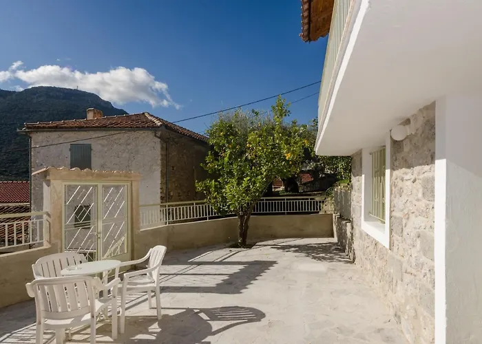 Ev Zin Basilicum Lägenhet Leonídion