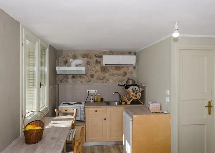 Lägenhet Ev Zin Basilicum